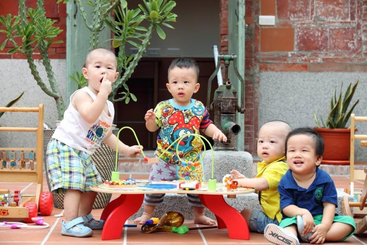 左營蓮潭郭家百年古厝 Hotel Kaohsiung Luaran gambar